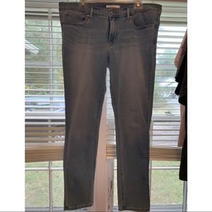 Levi’s 33” skinny cut jeans